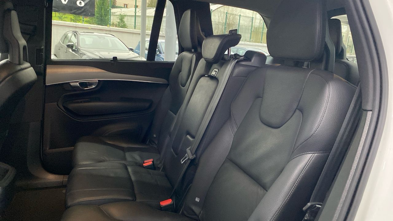Volvo XC90 2.0 B5 D MOMENTUM PRO AWD AUTO 5P 7 PLAZAS - foto 7