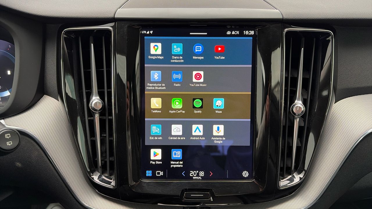 Volvo XC60 2.0 B4 D PLUS DARK AUTO 4WD 5P - foto 15