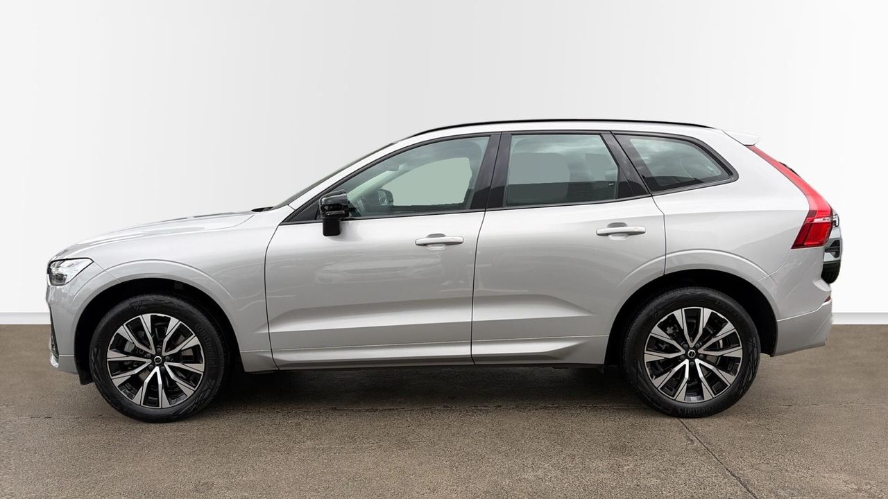 Volvo XC60 2.0 B4 D PLUS DARK AUTO 4WD 5P - foto 3