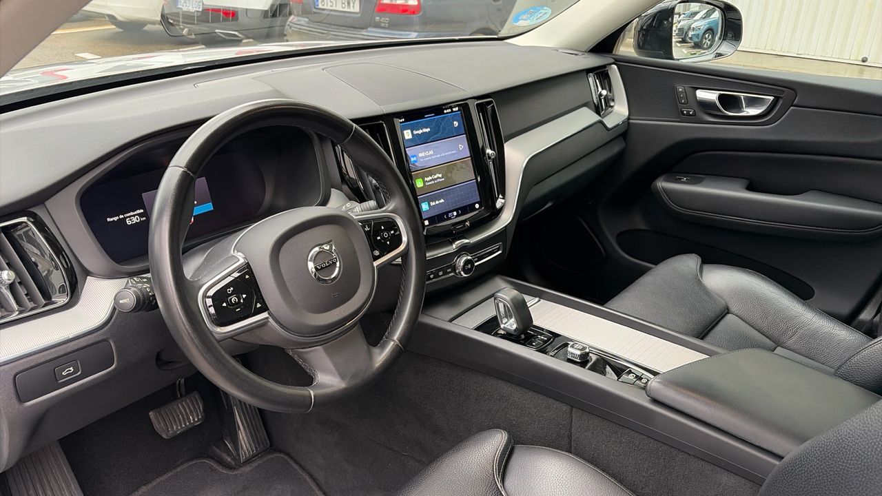 Volvo XC60 2.0 B4 D PLUS DARK AUTO 4WD 5P - foto 5