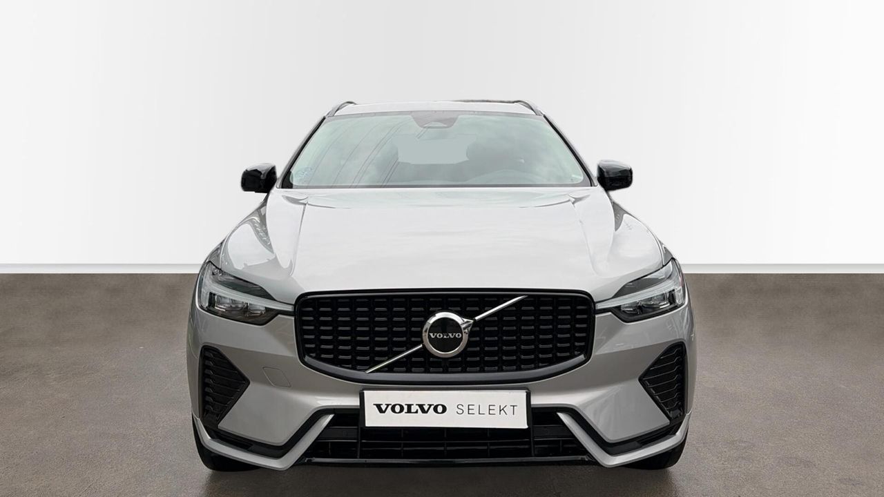 Volvo XC60 2.0 B4 D PLUS DARK AUTO 4WD 5P - foto 9