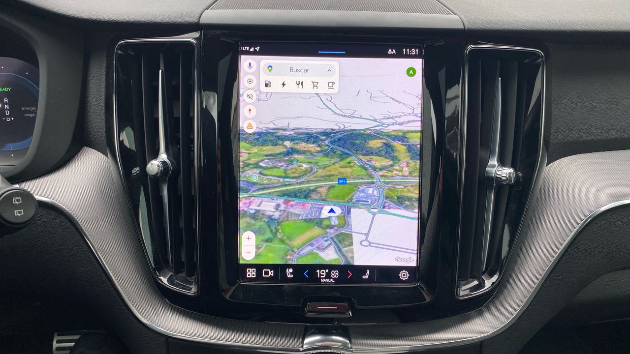 Volvo XC60 2.0 T6 RECHARGE R-DESIGN AUTO 4WD 5P - foto 14