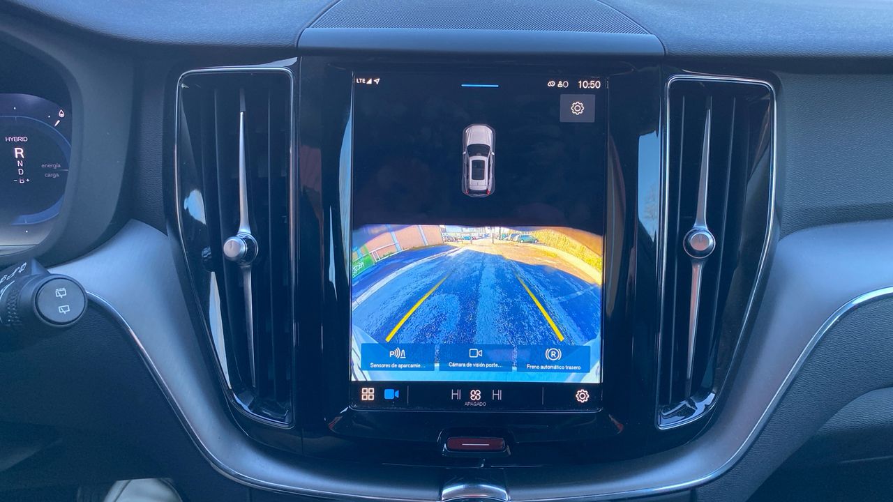 Volvo XC60 2.0 T6 RECHARGE CORE AUTO 4WD 5P - foto 17