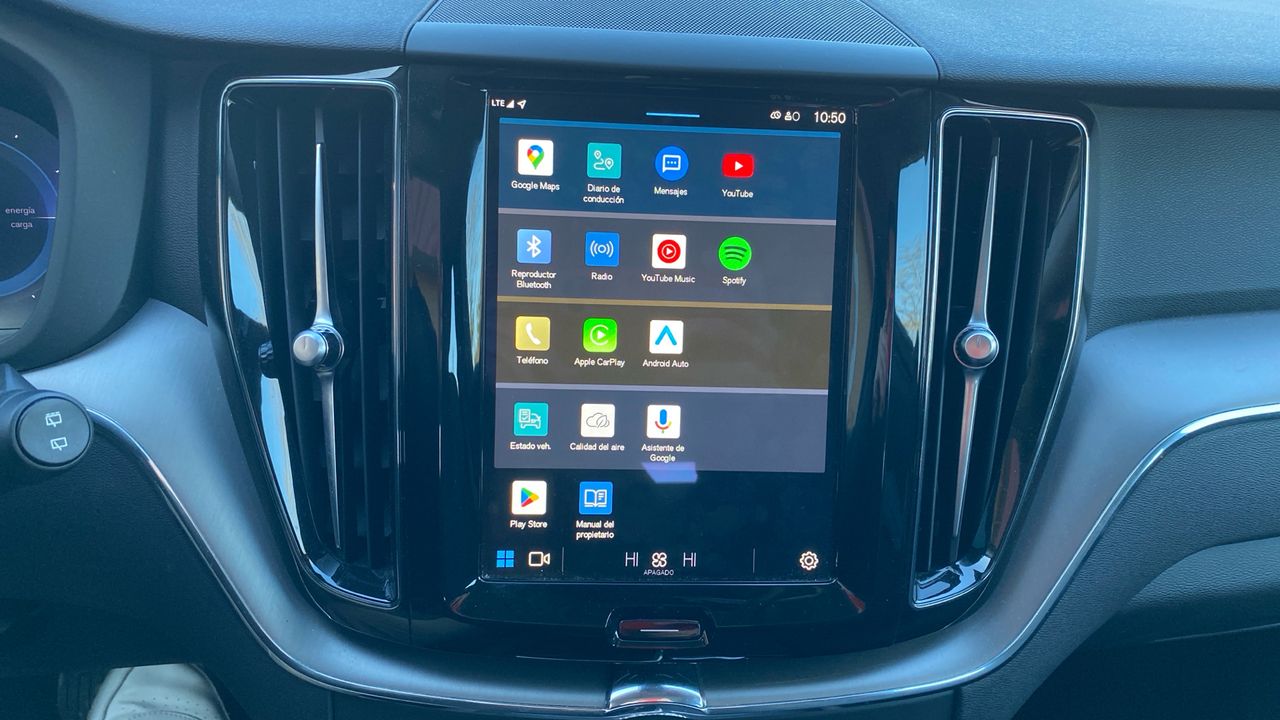 Volvo XC60 2.0 T6 RECHARGE CORE AUTO 4WD 5P - foto 15