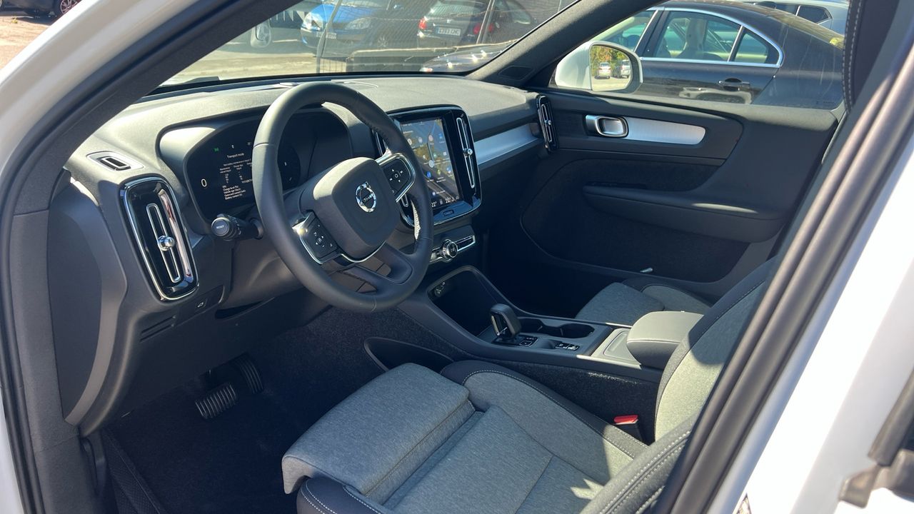 Volvo XC40 todoterreno 2.0 B3 MHEV CORE DCT 5P - foto 5