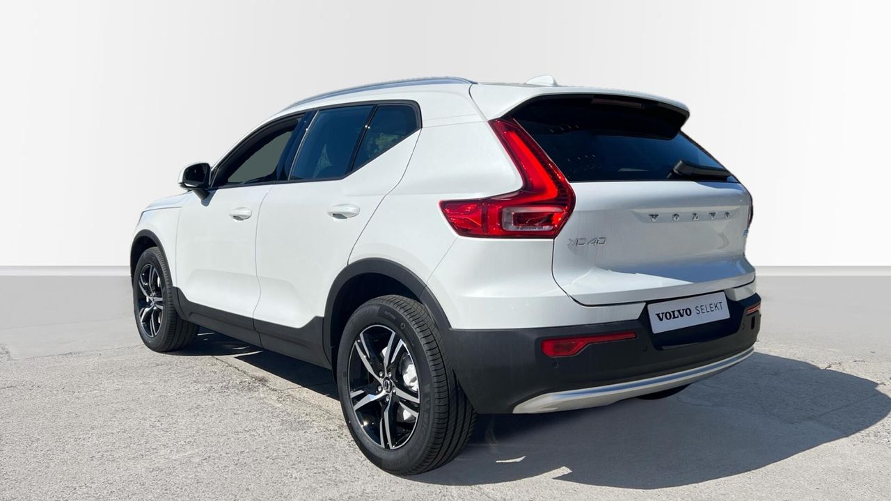 Volvo XC40 todoterreno 2.0 B3 MHEV CORE DCT 5P - foto 2