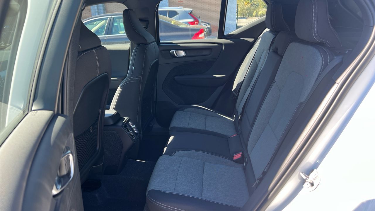Volvo XC40 todoterreno 2.0 B3 MHEV CORE DCT 5P - foto 7