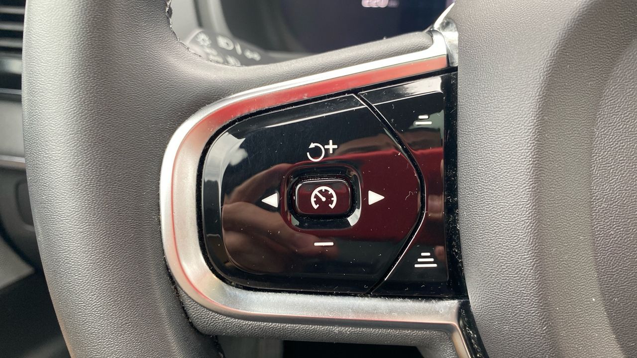 Volvo XC90 2.0 B5 D MHEV ULTIMATE BRIGHT AWD AUTO 5P 7 PLAZA - foto 18