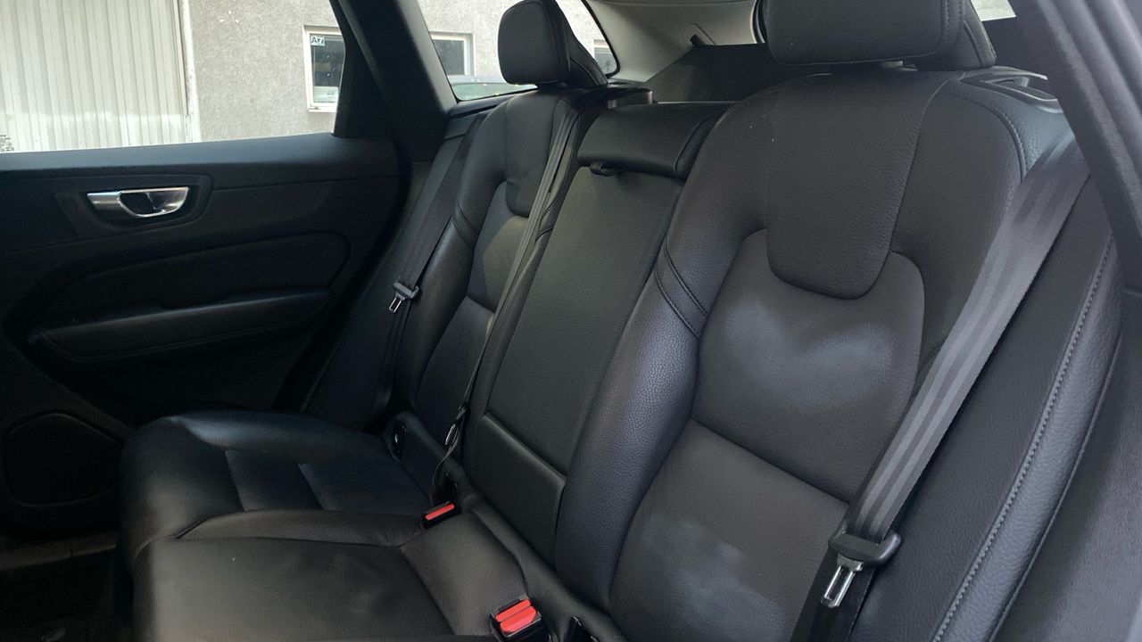 Volvo XC60 2.0 B4 D CORE AUTO 5P - foto 7