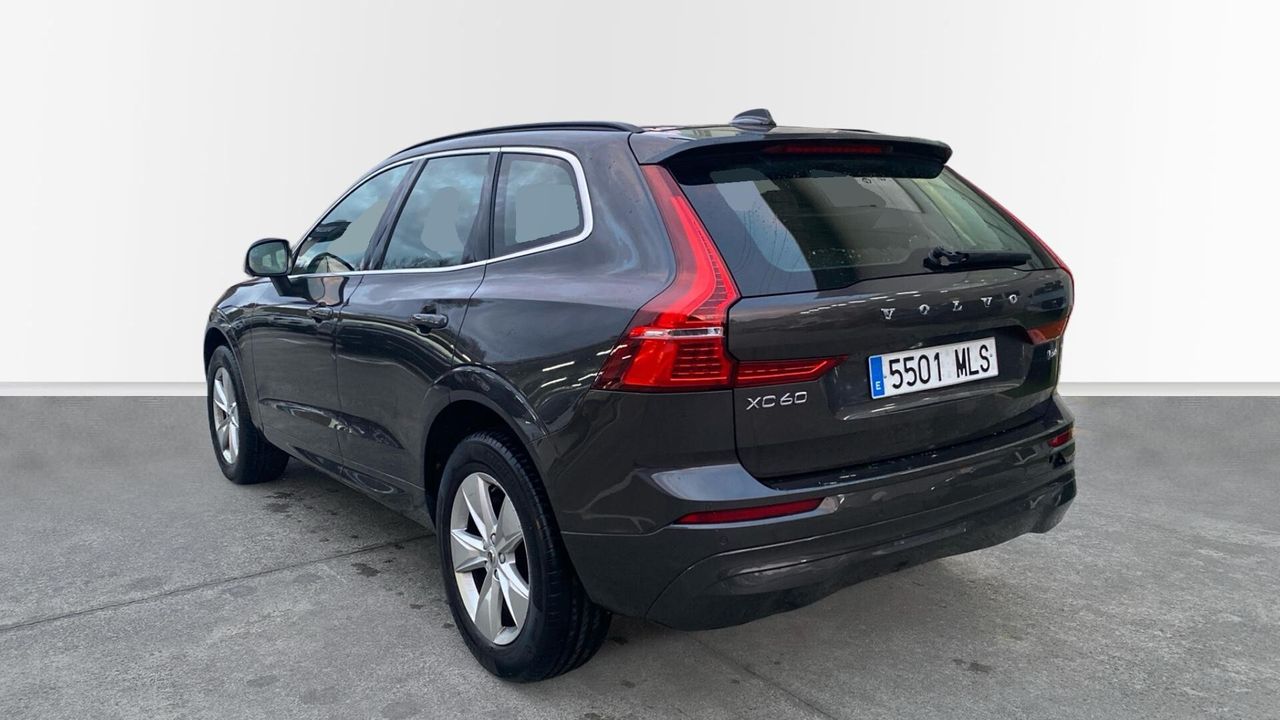 Volvo XC60 2.0 B4 D CORE AUTO 5P - foto 2