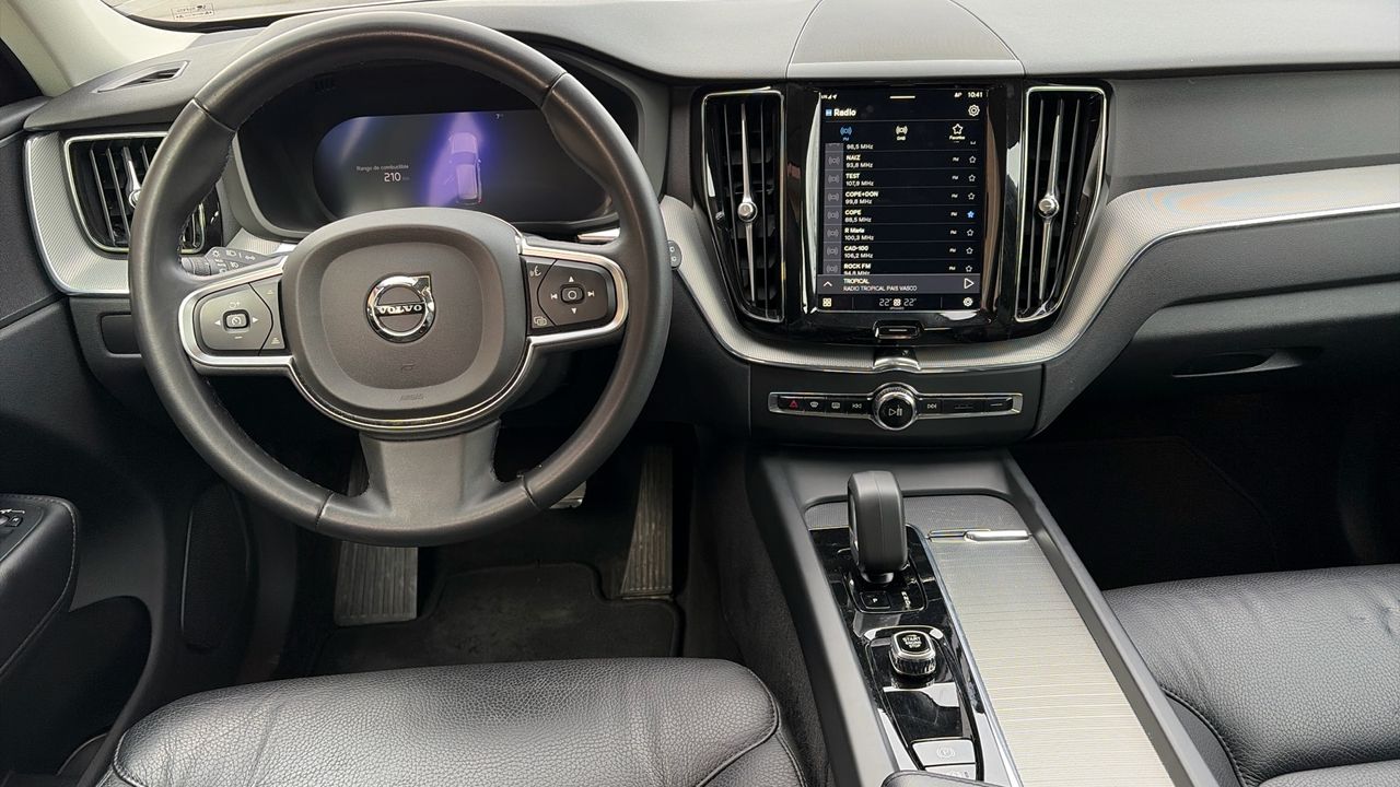 Volvo XC60 2.0 B4 D CORE AUTO 5P - foto 6