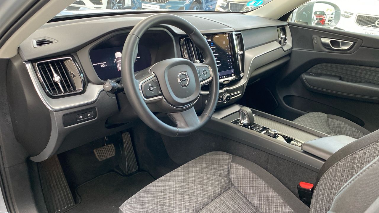Volvo XC60 todoterreno 2.0 T6 RECHARGE CORE AUTO 4WD 5P - foto 4