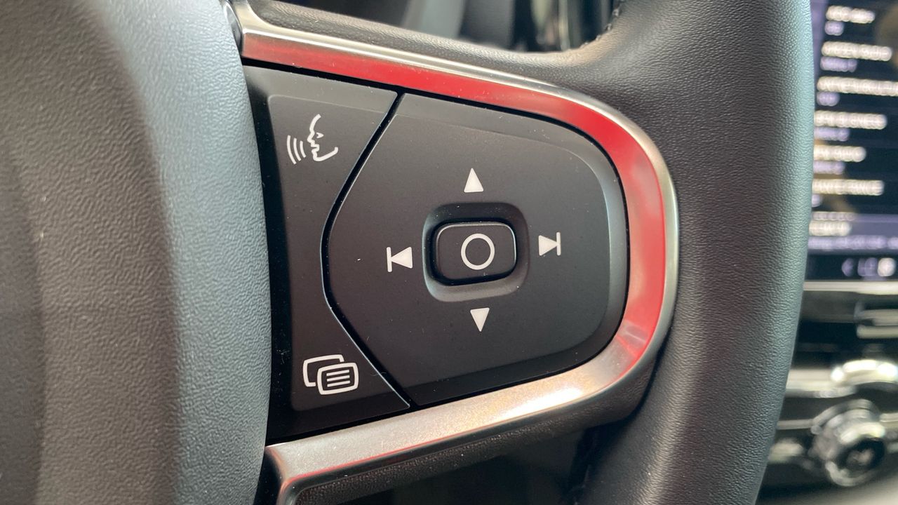 Volvo XC60 todoterreno 2.0 T6 RECHARGE CORE AUTO 4WD 5P - foto 18