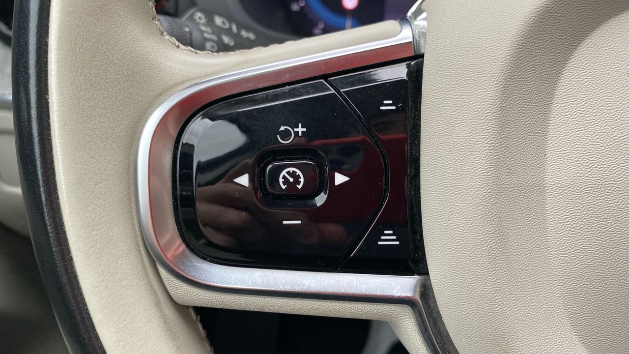 Volvo XC60 2.0 T6 RECHARGE ULTIMATE BRIGHT AUTO 4WD 5P - foto 19