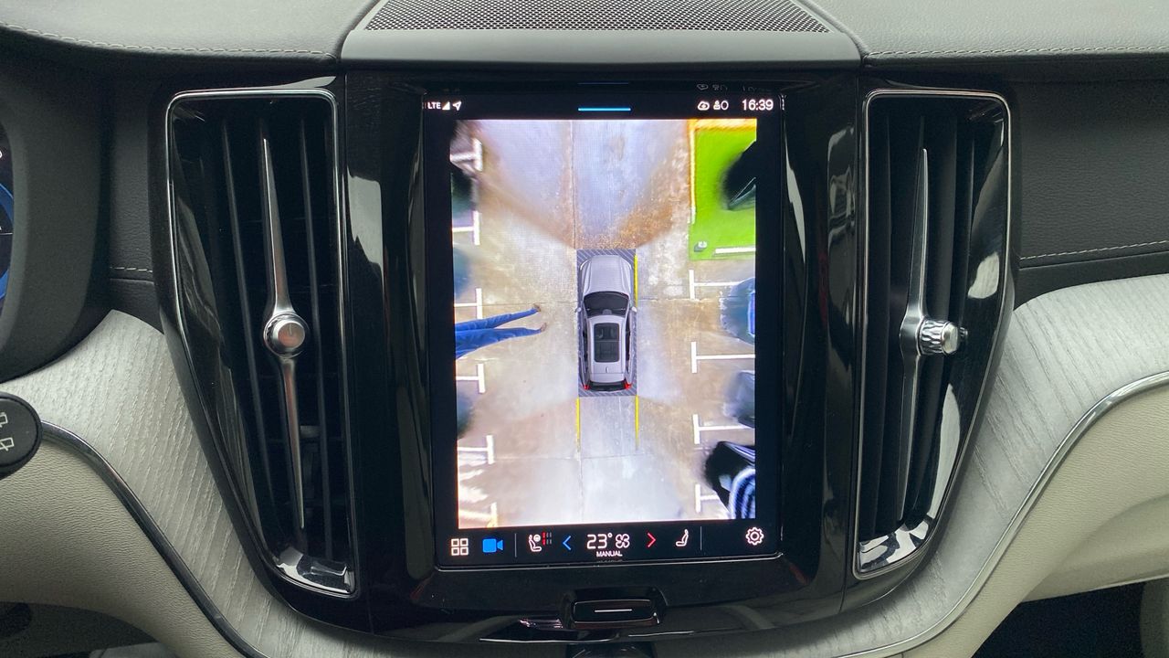 Volvo XC60 2.0 T6 RECHARGE ULTIMATE BRIGHT AUTO 4WD 5P - foto 18