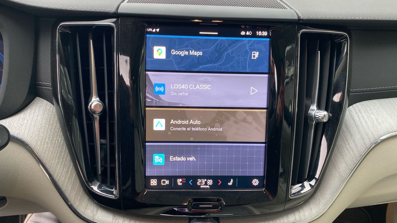 Volvo XC60 2.0 T6 RECHARGE ULTIMATE BRIGHT AUTO 4WD 5P - foto 16