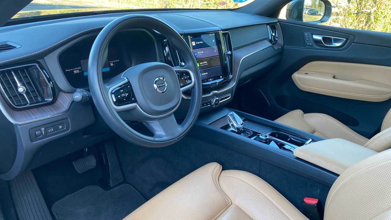 Volvo XC60 2.0 T6 RECHARGE INSCRIPTION AUTO 4WD 5P - foto 5