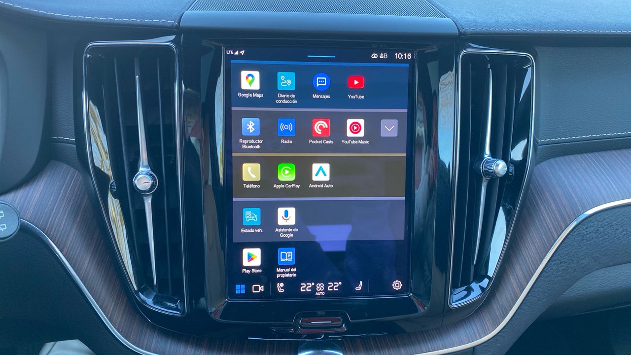 Volvo XC60 2.0 T6 RECHARGE INSCRIPTION AUTO 4WD 5P - foto 15