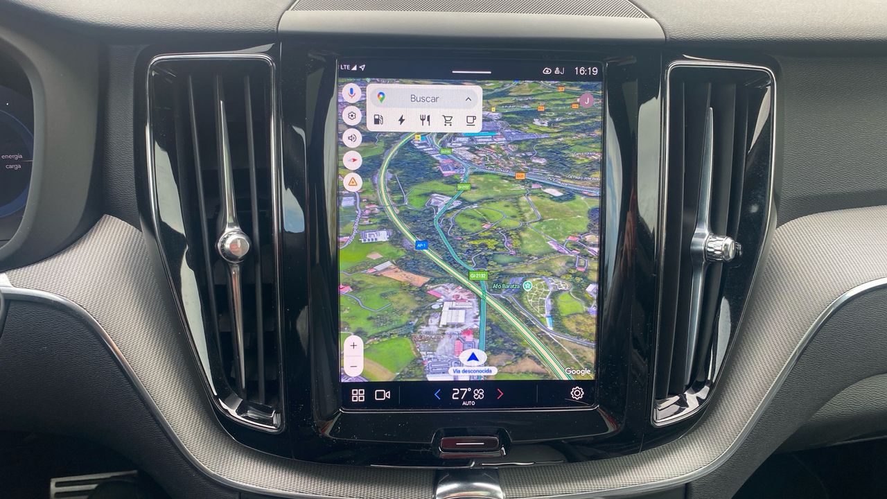 Volvo XC60 2.0 T6 RECHARGE R-DESIGN AUTO 4WD 5P - foto 16