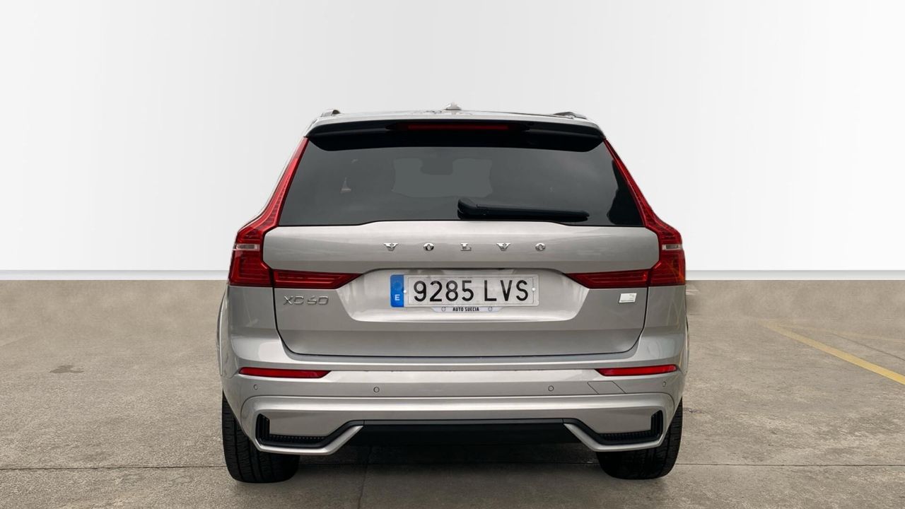 Volvo XC60 XC60 Recharge R-Design, Recharge T6 eAWD plug-in  - foto 8