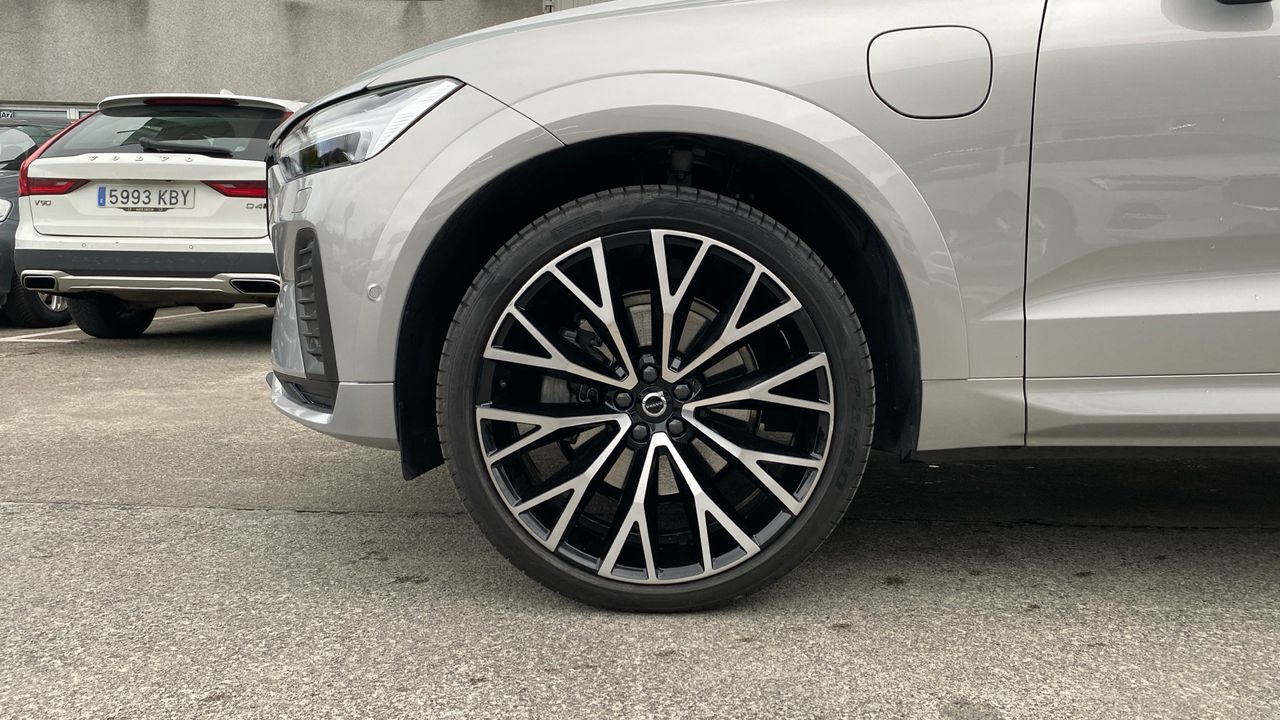 Volvo XC60 XC60 Recharge R-Design, Recharge T6 eAWD plug-in  - foto 10