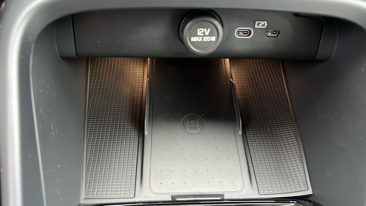 Volvo XC40 todoterreno 2.0 B3 MHEV PLUS DARK DCT 5P - foto 15