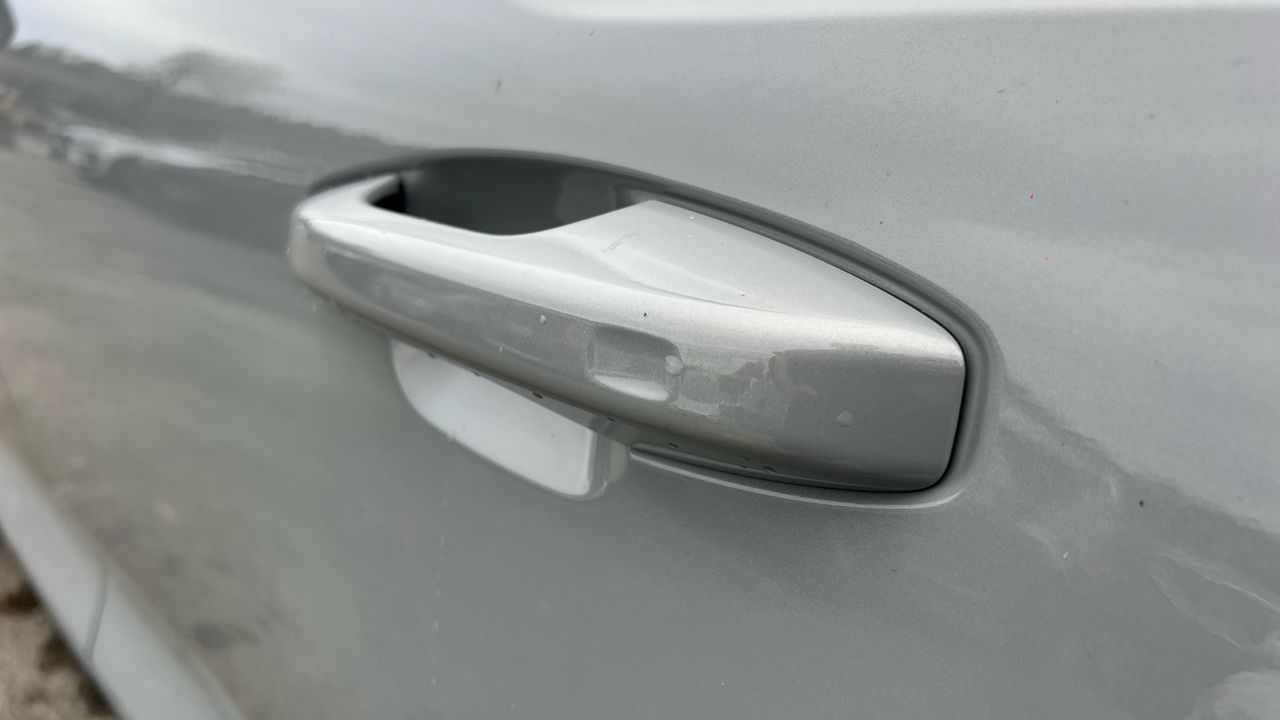 Volvo XC40 todoterreno 2.0 B3 MHEV PLUS DARK DCT 5P - foto 21