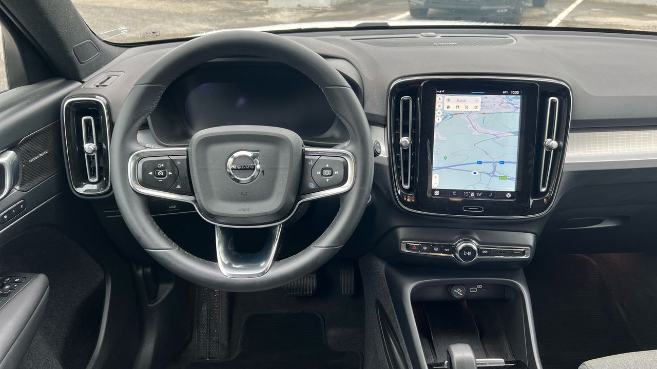 Volvo XC40 todoterreno 2.0 B3 MHEV PLUS DARK DCT 5P - foto 13