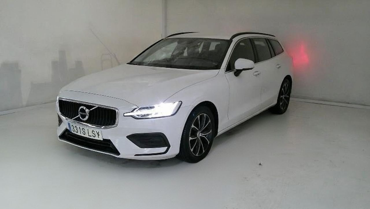 Volvo V60 VOLVO V60 2.0 B4 D MOMENTUM PRO AUTO 5P