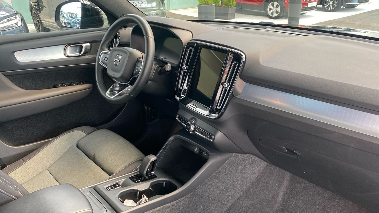 Volvo XC40 todoterreno 2.0 B3 CORE AUTO 5P - foto 9