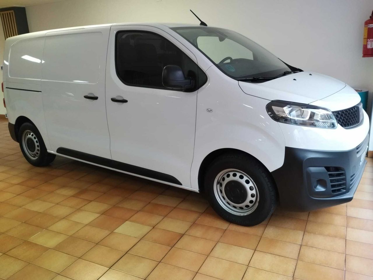 Foto fiat scudo 2023 /