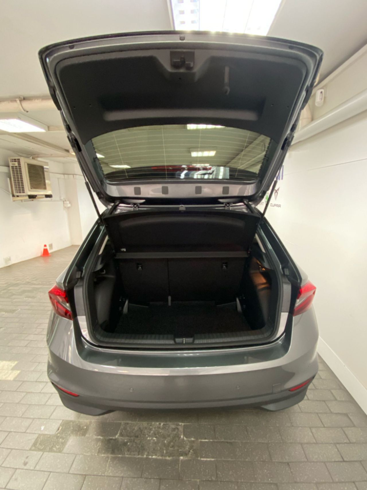 Mudanzas de pianos verticales  de segunda mano - skoda fabia 2025 /