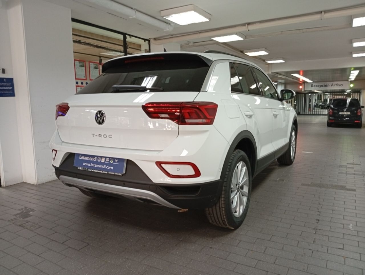 volkswagen t-roc 2025 / foto grande (2)