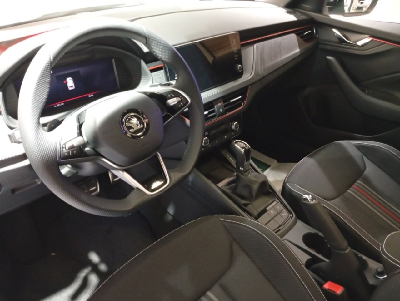 skoda kamiq 2024 / foto grande (3)