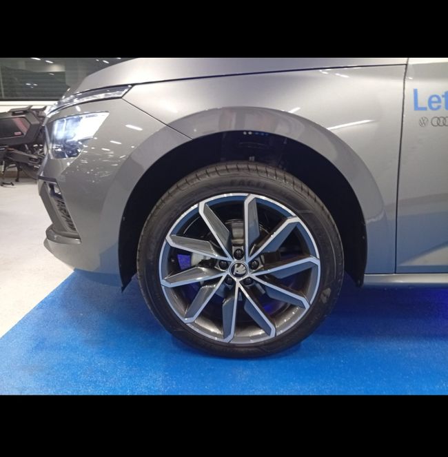 Imatge del vehicle 4
