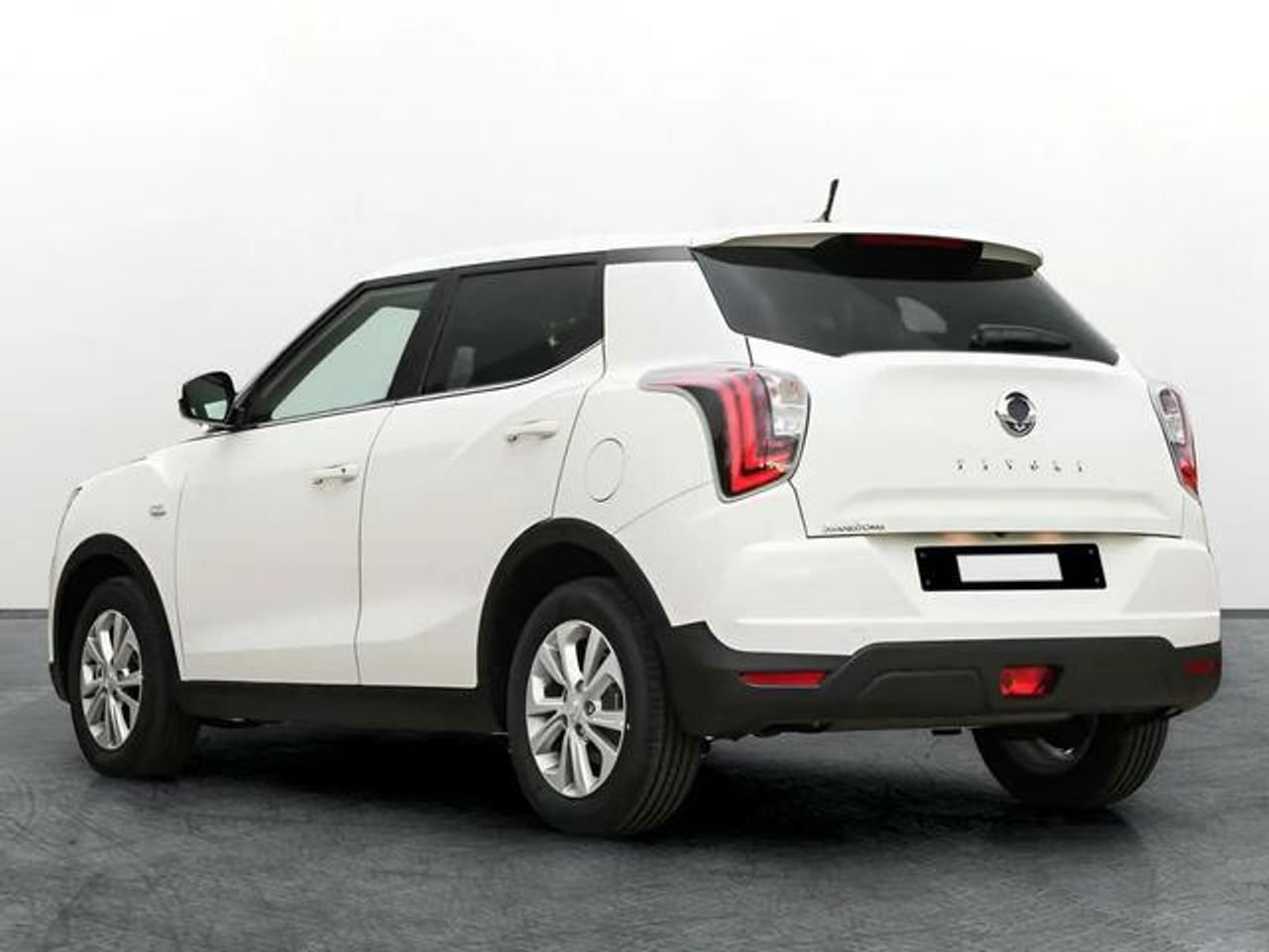 KGM Tívoli G15T LP Urban Plus GSR 99 kW (135 CV) - Foto 3