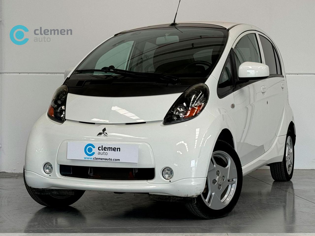 Cubiertas usadas para exportacion  de segunda mano - mitsubishi i-miev 2013 /
