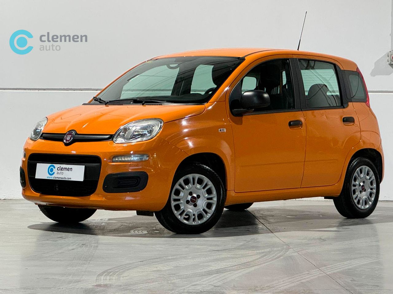 Cubiertas usadas para exportacion  de segunda mano - fiat panda 2018 /