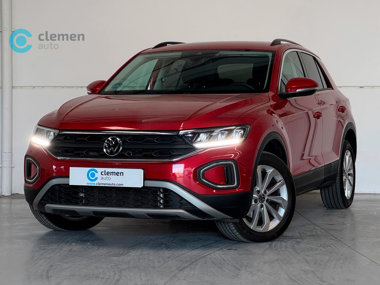 Cubiertas usadas para exportacion  de segunda mano - volkswagen t-roc 2022 /