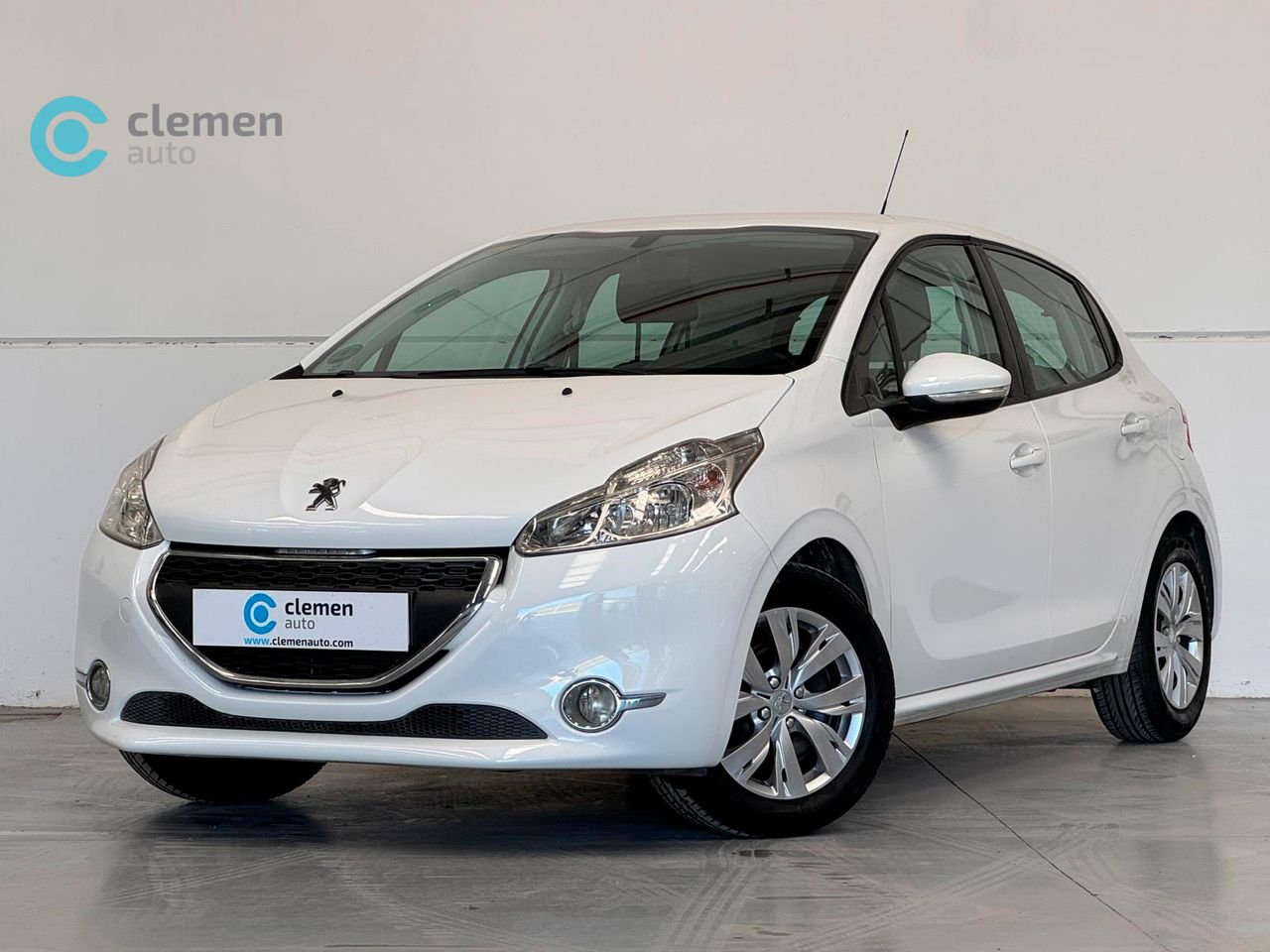 Foto peugeot 208 2012 /