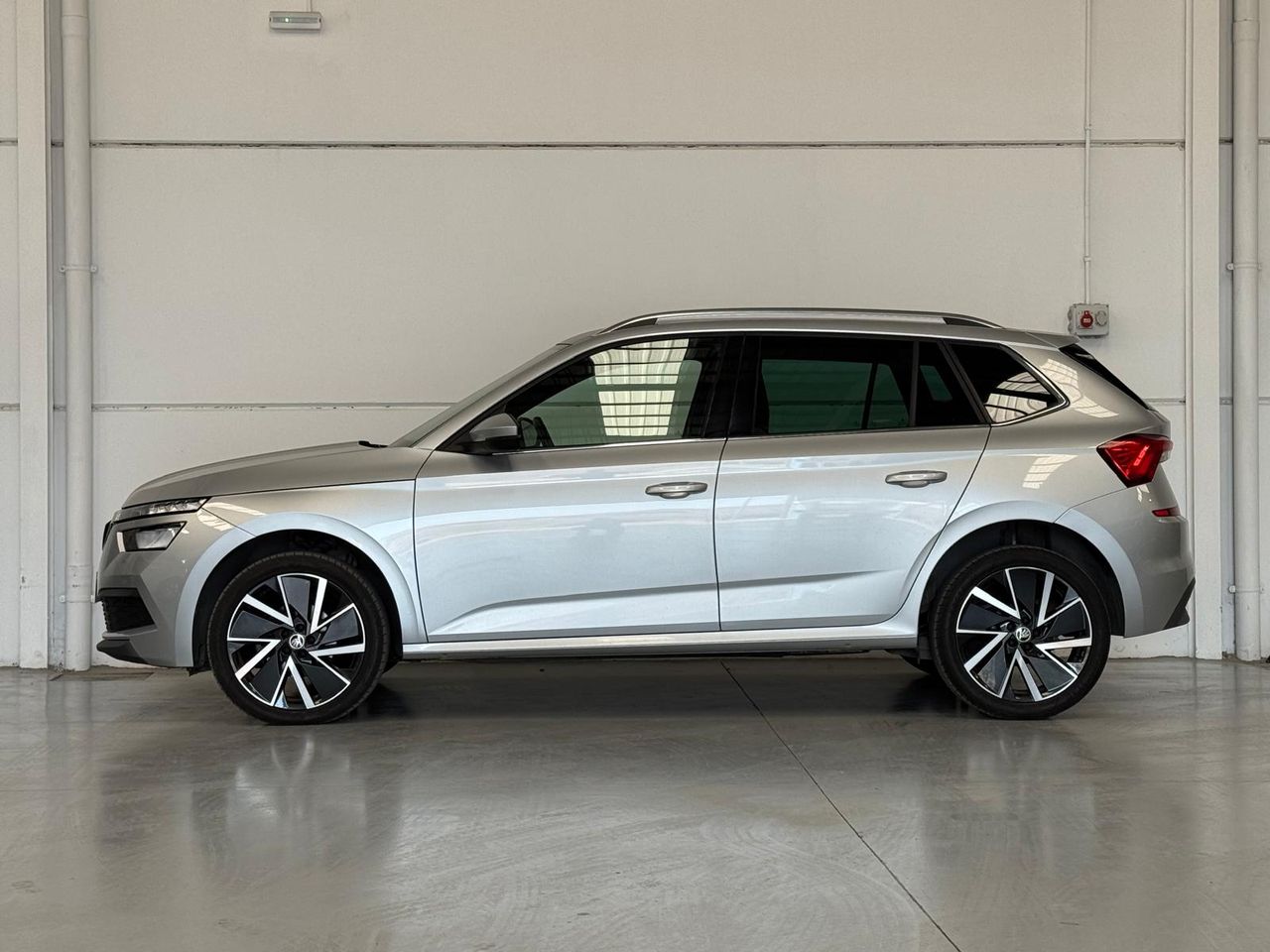 skoda kamiq 2023 / foto grande (3)