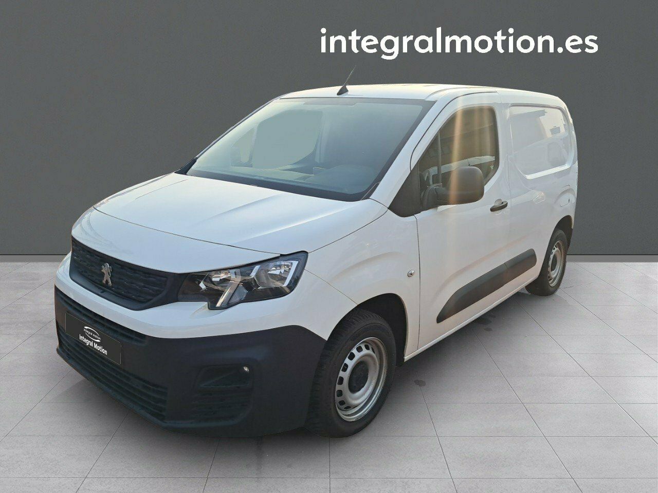 peugeot partner 2023 /