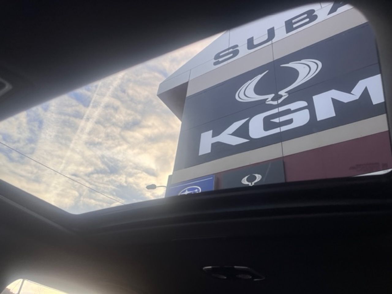 kgm rexton 2025 / foto grande (3)