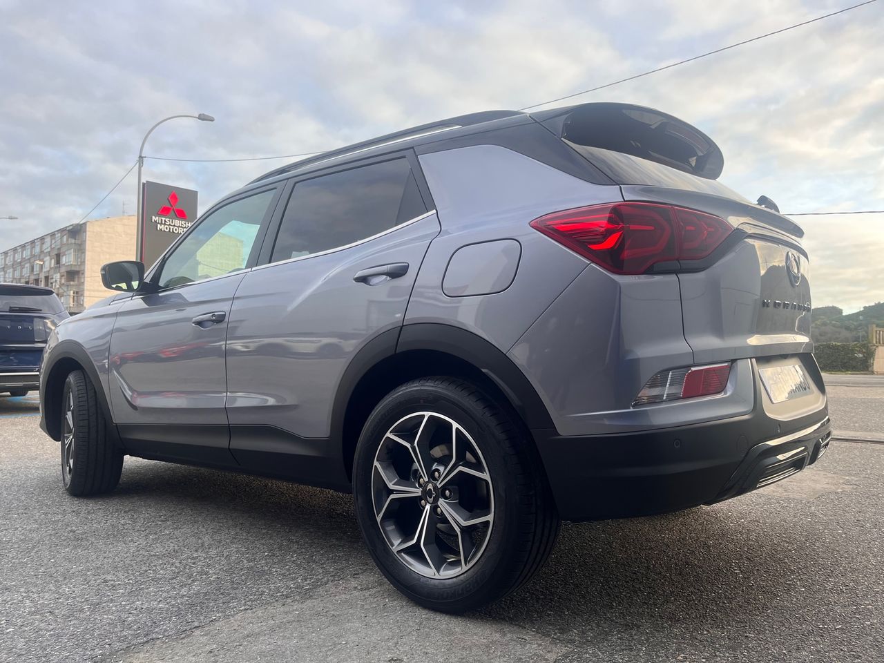 kgm korando 2025 / foto grande (3)