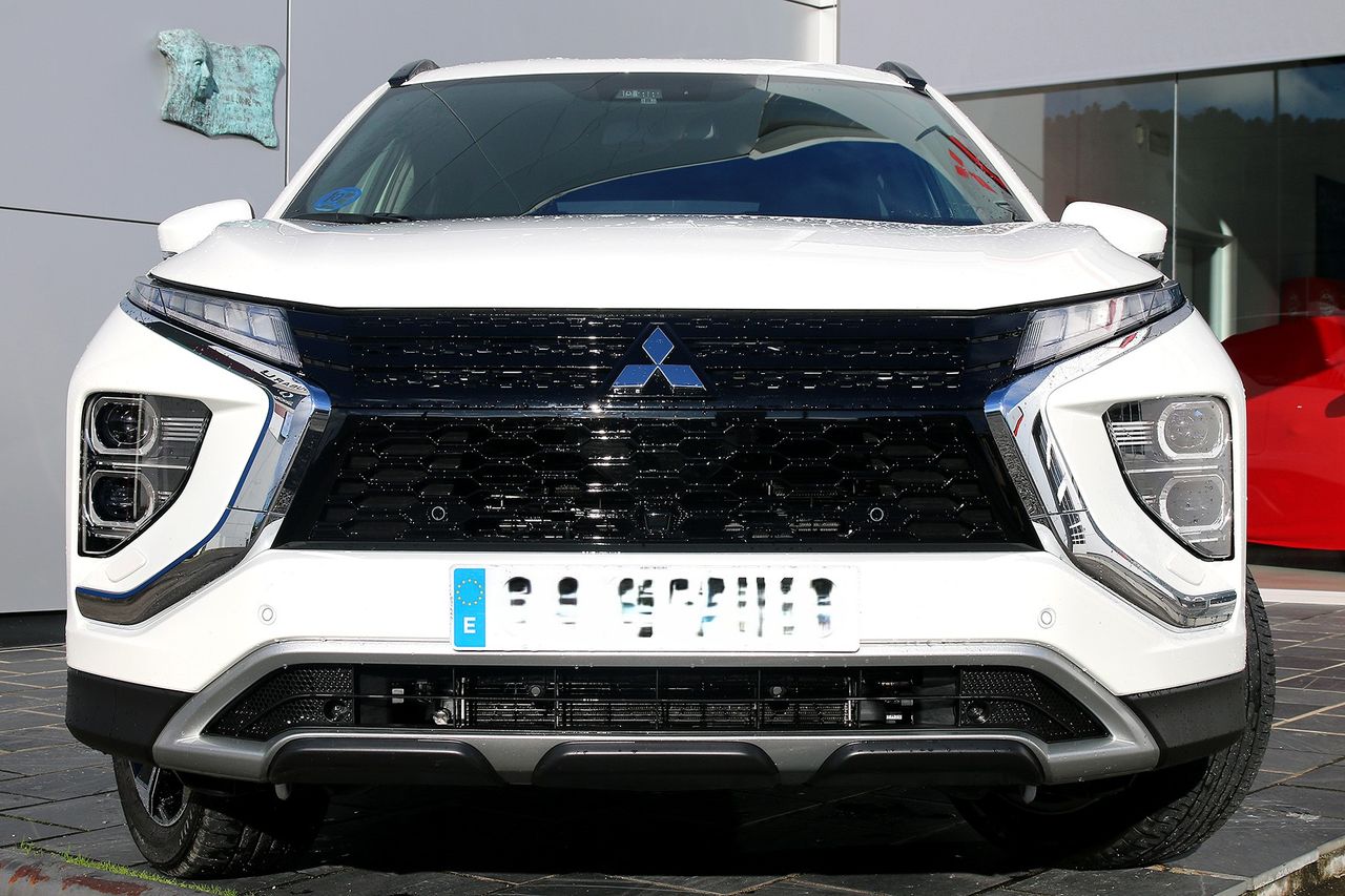 mitsubishi eclipse cross 2023 / foto grande (3)
