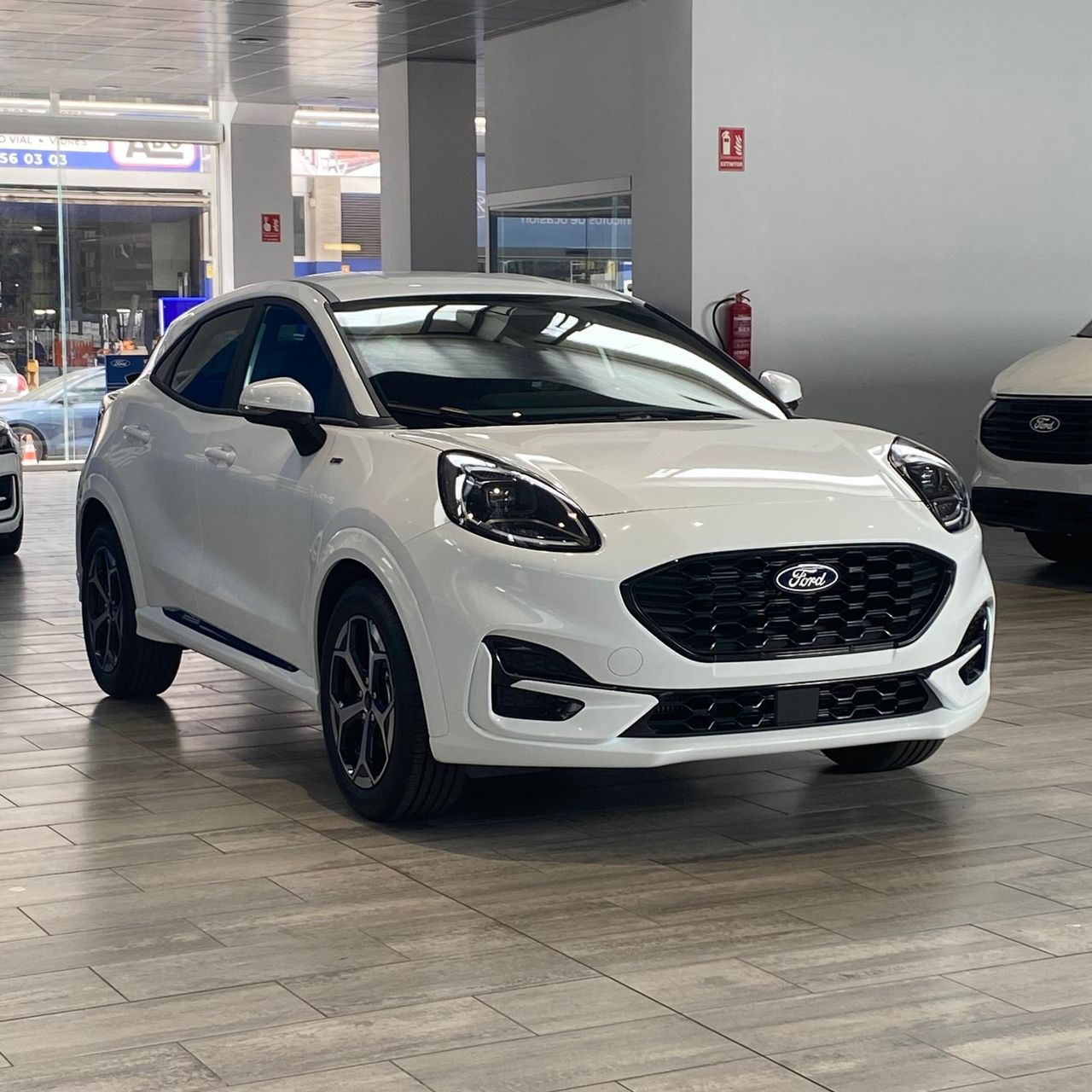 ford puma 2025 / foto grande (2)