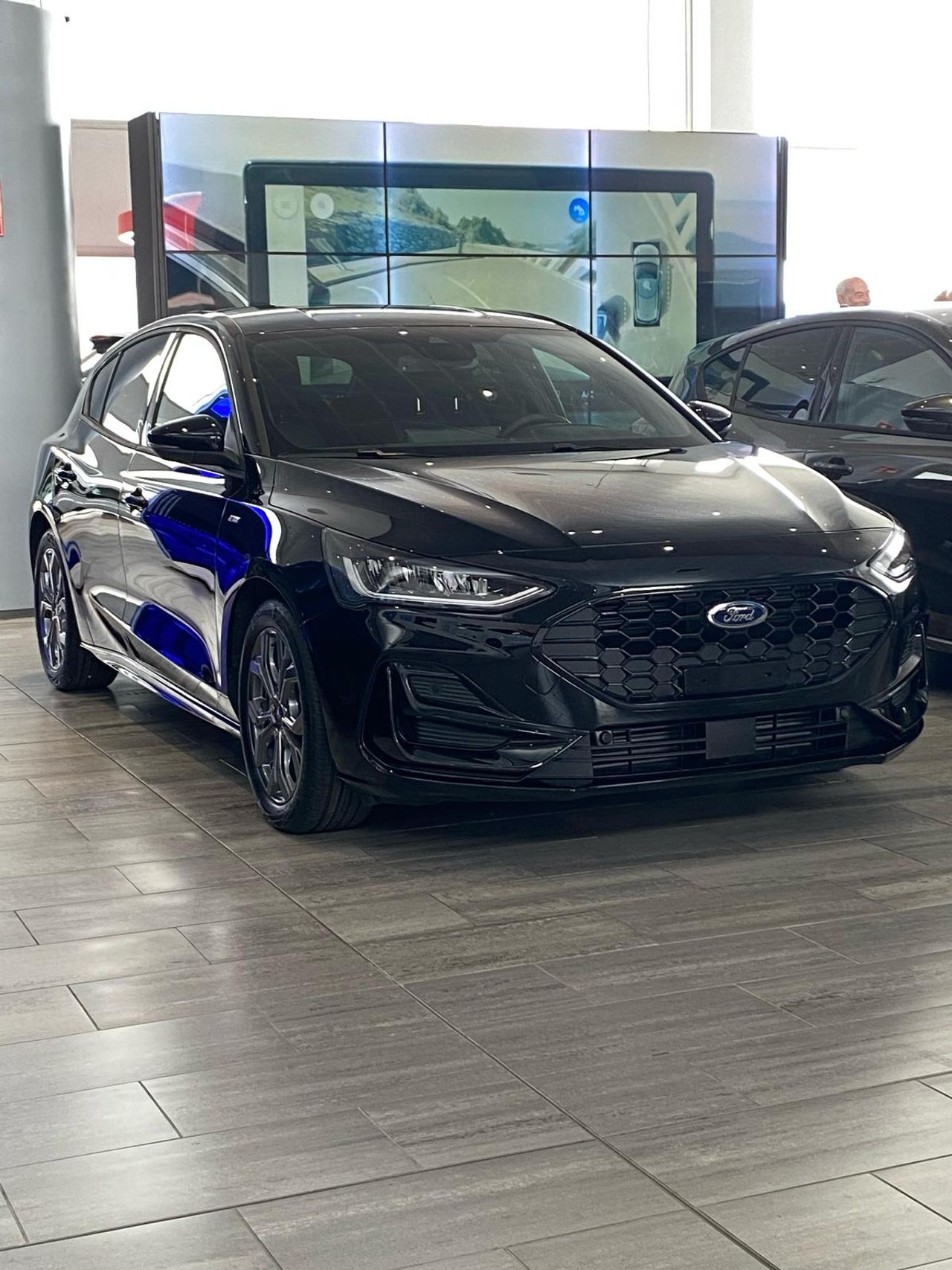 ford focus 2025 / foto grande (2)