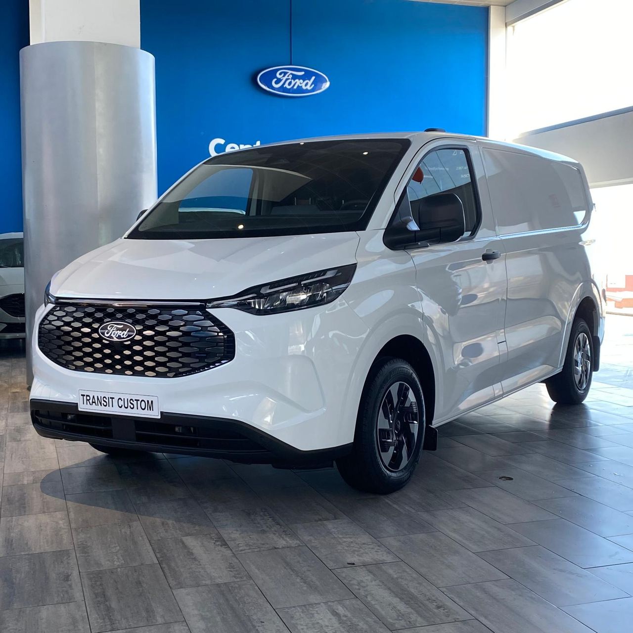 Ford transit particular  de segunda mano - ford transit custom 2025 /