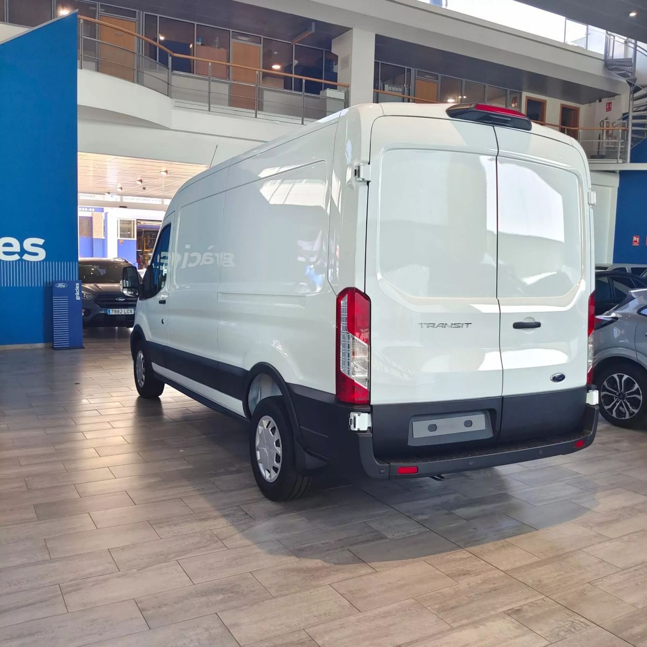ford transit 2025 / foto grande (3)