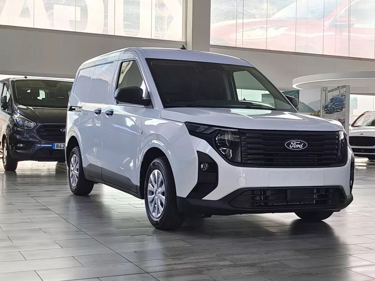 ford transit courier 2025 / foto grande (2)